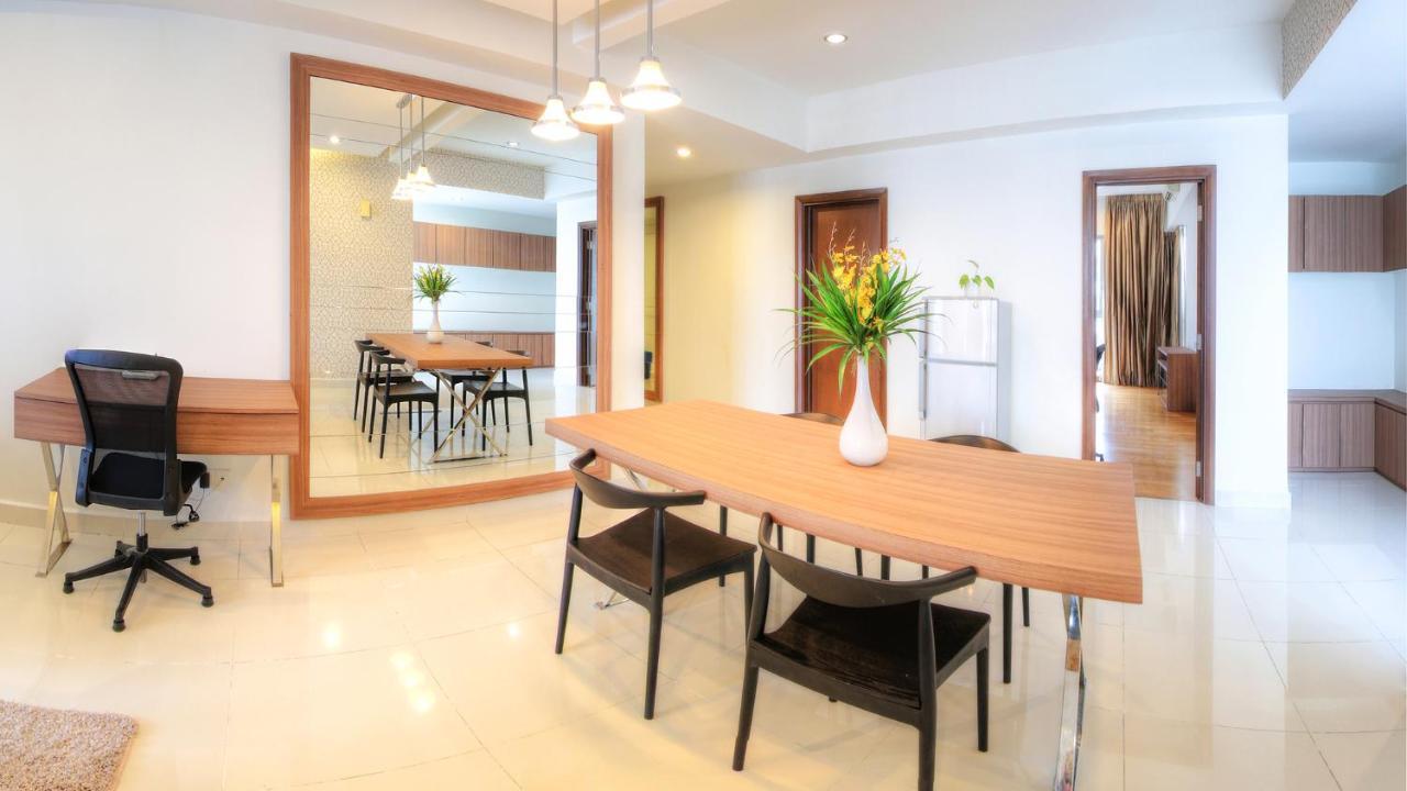 Upper View Regalia Hotel Kuala Lumpur Buitenkant foto
