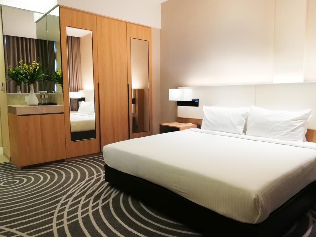 Upper View Regalia Hotel Kuala Lumpur Buitenkant foto